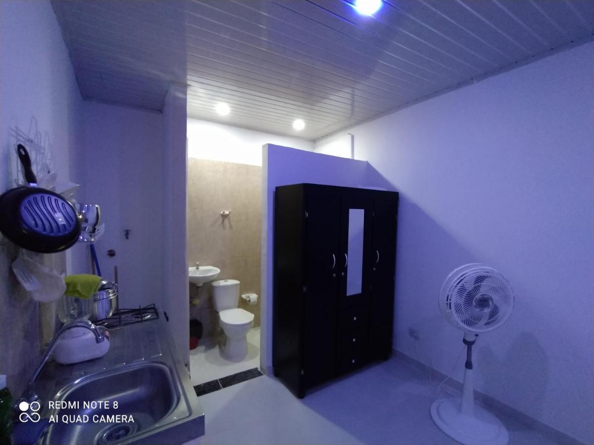 Apartaestudios El Descanso Cali Εξωτερικό φωτογραφία