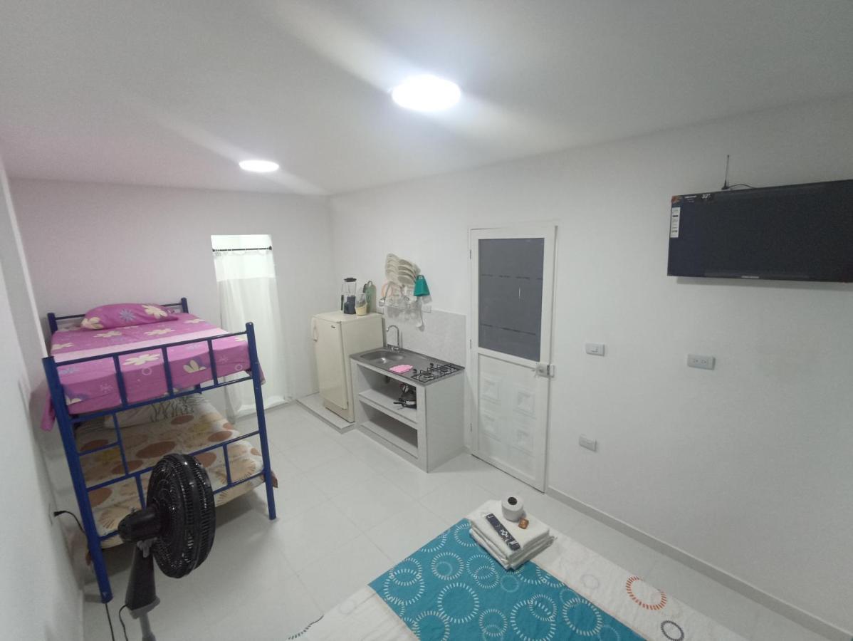 Apartaestudios El Descanso Cali Εξωτερικό φωτογραφία